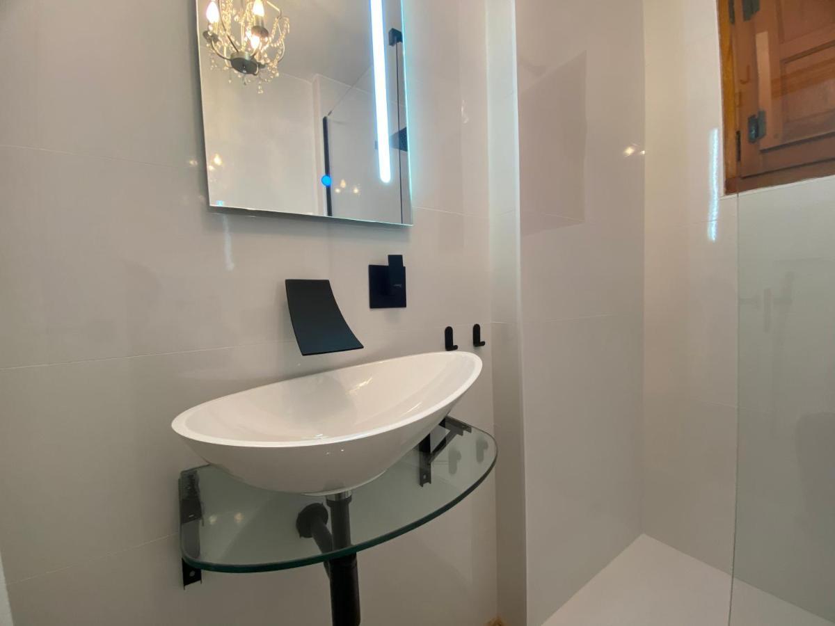 El Patio De San Pablo - Apartamento De Lujo En El Centro Con Parking Gratis Саламанка Екстериор снимка